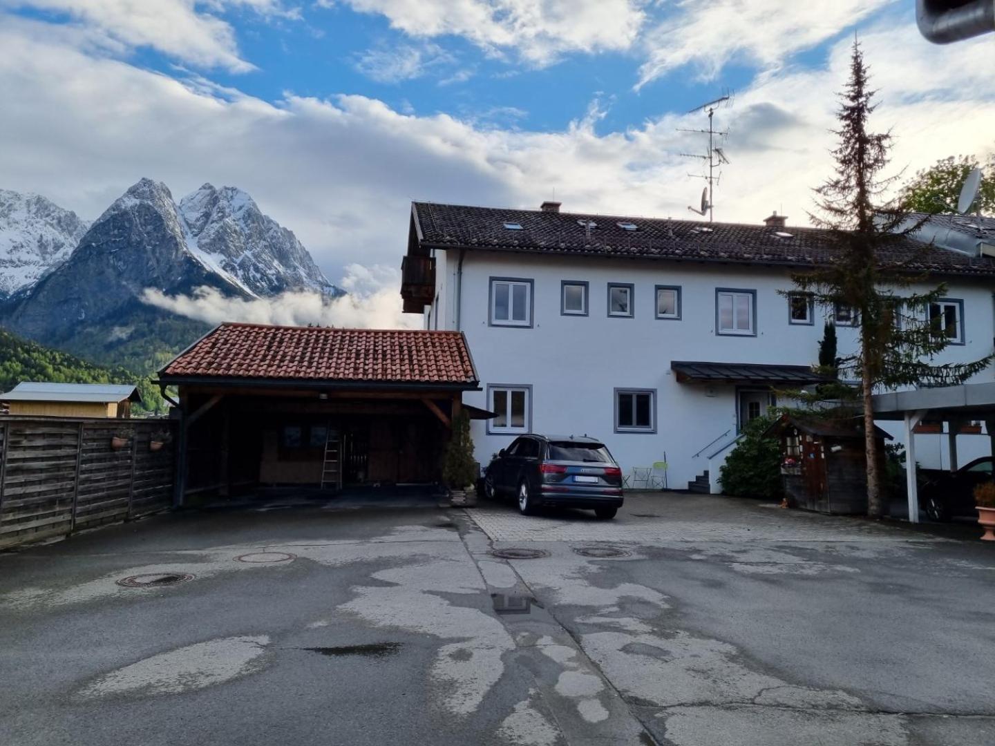 Haus Kreuzeckwiese - Fewo Juebilaumsgrat Garmisch-Partenkirchen Luaran gambar