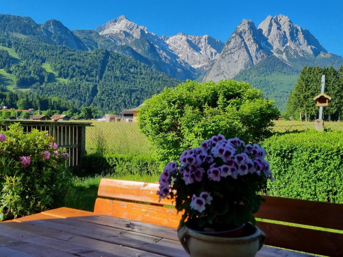 Haus Kreuzeckwiese - Fewo Juebilaumsgrat Garmisch-Partenkirchen Luaran gambar